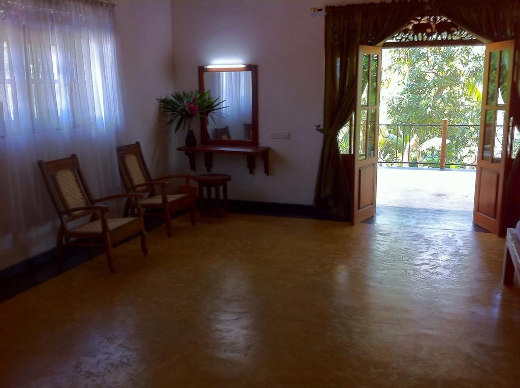 Priyanka Villa Бентота Экстерьер фото